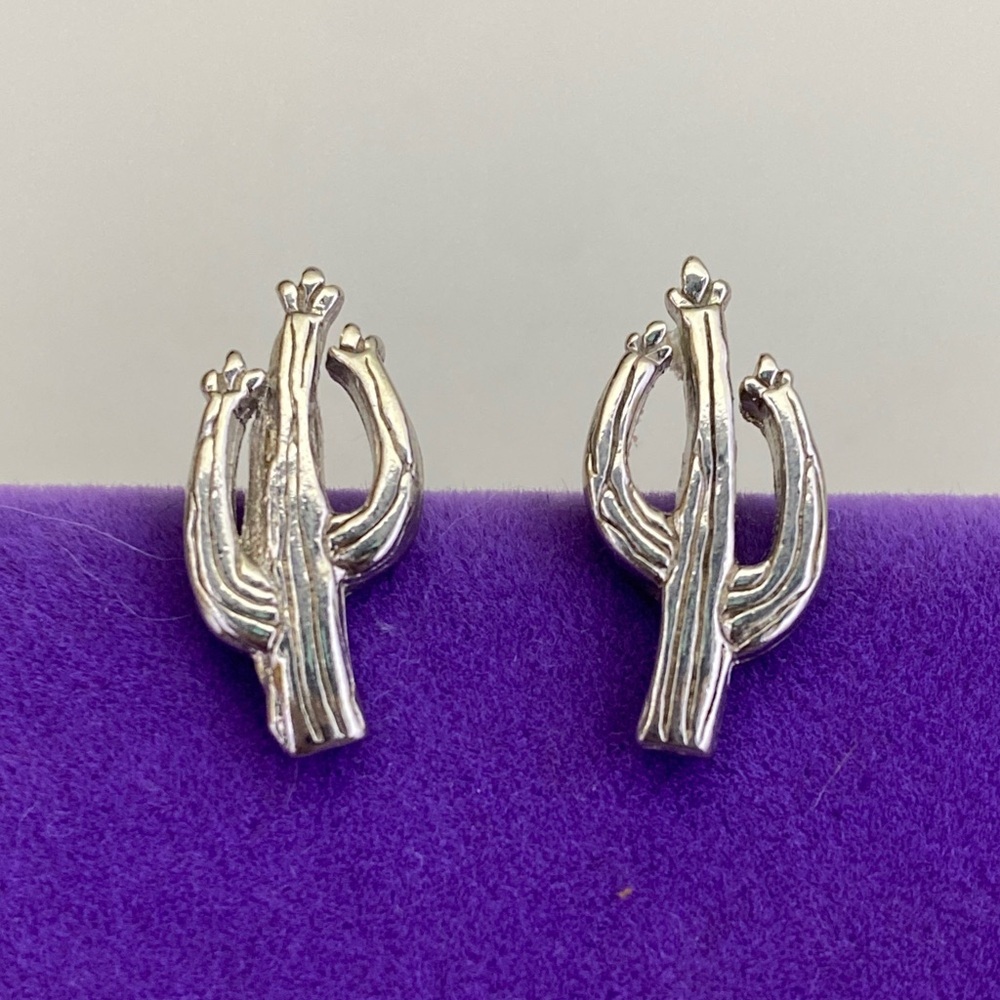 💛 Vintage Silver Cactus Stud Earrings | Minimal Southwest Style | Desert